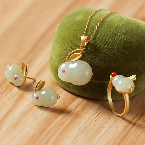 Conjunto de anéis e brincos de colar de coelho de jade para mulheres