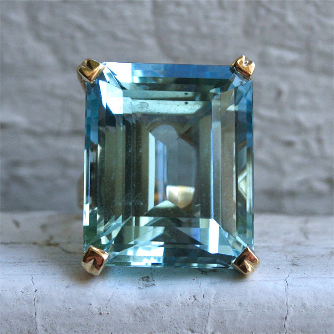 big blue sapphire wedding rings for women