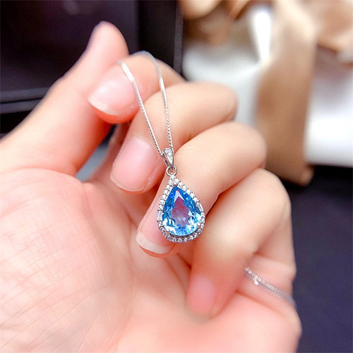 Women's Teardrop aquamarine necklace with diamond