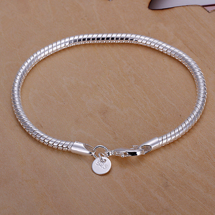 Pulseras de moda chapadas en plata personalizadas para mujer.