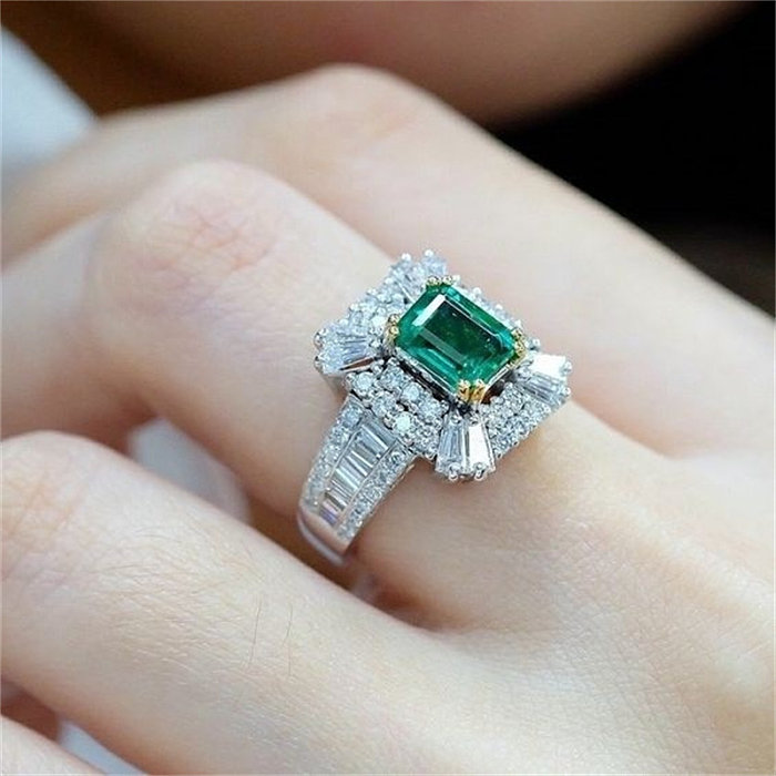 quadratische Smaragd-Diamant-Versprechensringe für Frauen