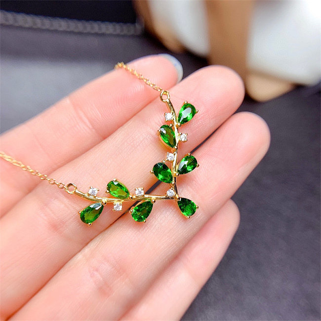 beautiful 18k gold necklaces with natural green stone for women