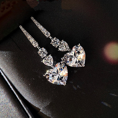 lindos aretes de corazón con diamantes pt950 para mujer