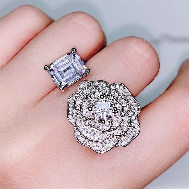 flor de lujo y anillos de diamantes cuadrados para mujer