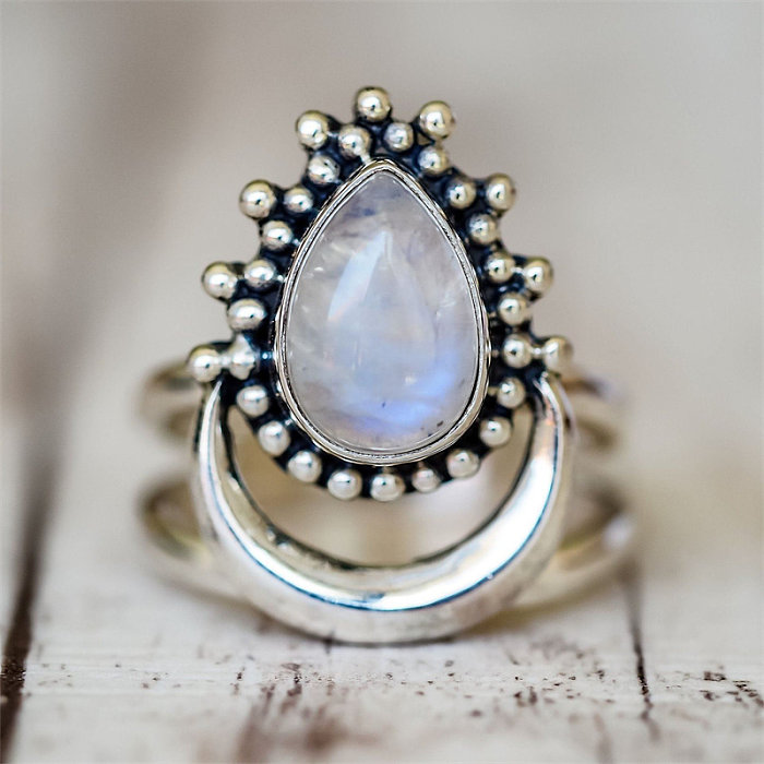 antique moonstone rings for women