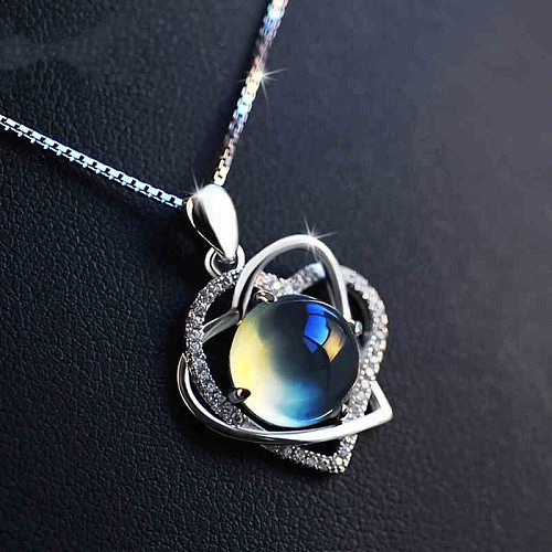 pretty crystal diamond heart necklaces for women