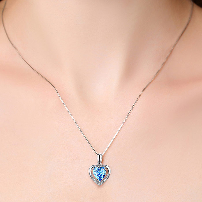 Luxus-Saphir-Herz-versilberte Halsketten für Frauen
