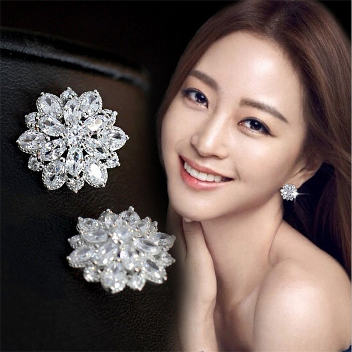 versilberte niedliche Sonnenblumen-Ohrringe mit Diamanten für Damen