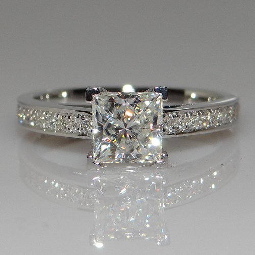 anillos de moda de diamantes cuadrados simples para mujer
