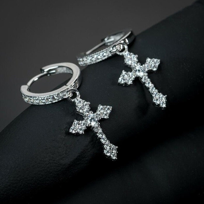 boucles d'oreilles croix en diamant personnalisées pour femmes et hommes