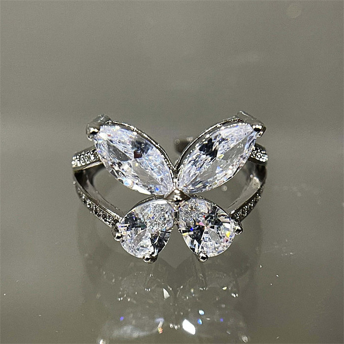 Luxuriöse Mode-Diamant-Schmetterlingsringe für Frauen