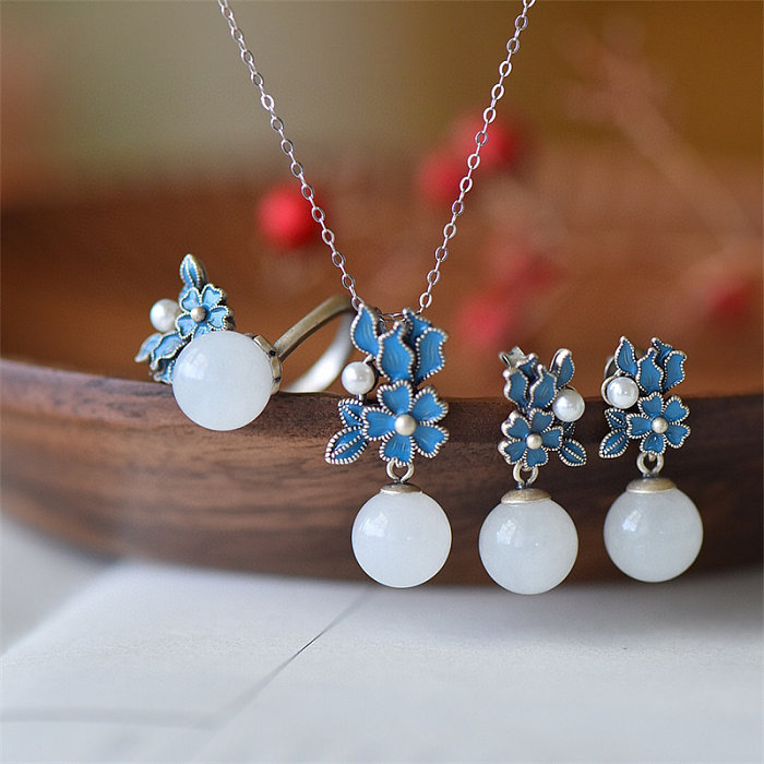 Antike Jade-Blumen-Halskette und Ring-Ohrring-Set für Damen