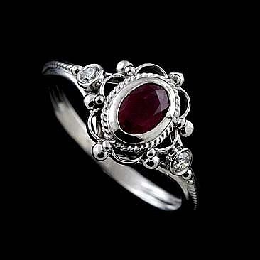 Anéis de rubi antigos para mulheres no casamento