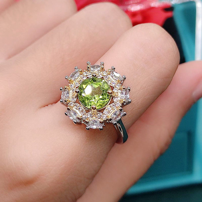 belos anéis ajustáveis ​​de pedra precisa verde natural para mulheres