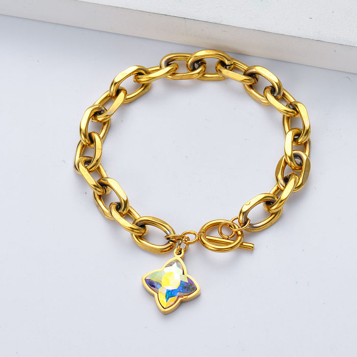 pulseira em chapa de ouro em aço inoxidável com pingente de cristal