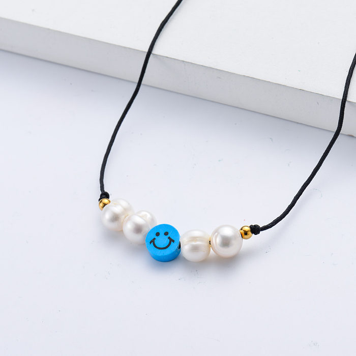 Charme de smiley azul de joias simples com colar de corrente de corda preta pérola natural