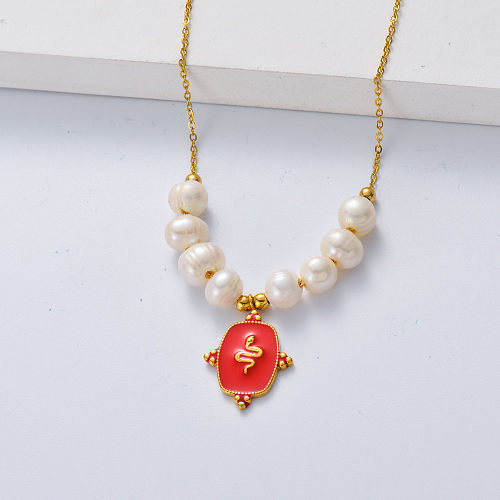 collier en acier inoxydable avec perle et pendentif en métal pour femme