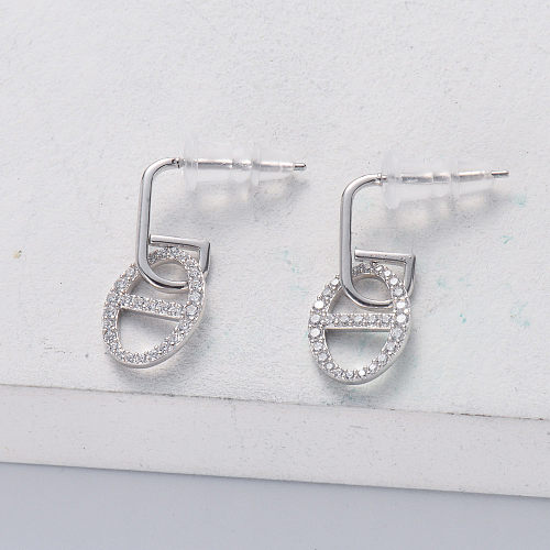 trendiger ovaler Ohrhänger aus 925er Silber mit transparentem Zirkonia