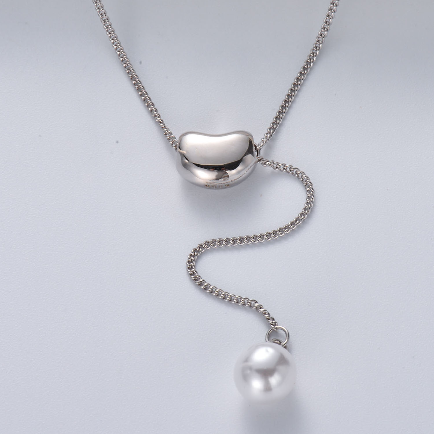 Minimalist Pearl NecklaceMinimalist Pearl NecklaceMinimalist Pearl Nec –  MELIN Collection