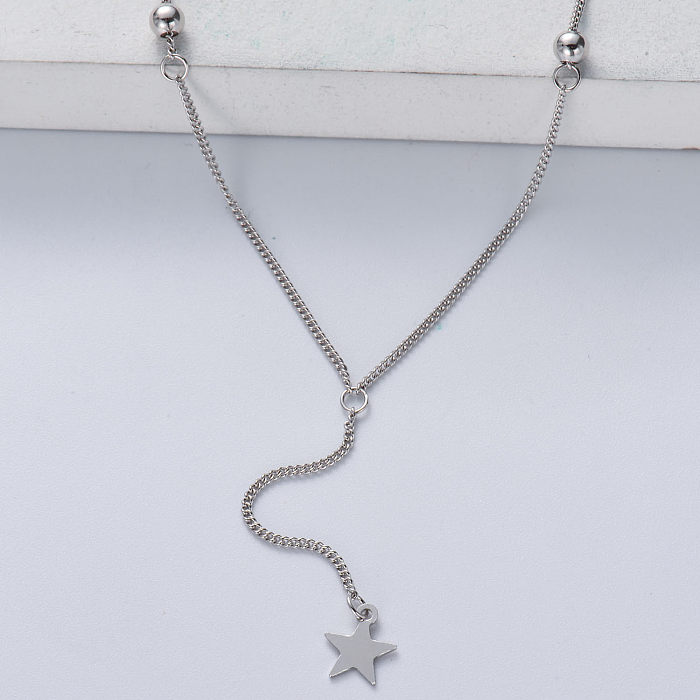 colar minimalista em prata 925 com pingente de estrela de cor natural
