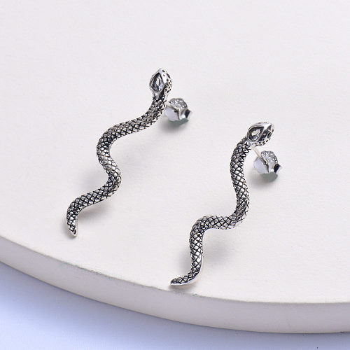 boucle d'oreille femme en forme de serpent minimaliste en argent 925 à la mode