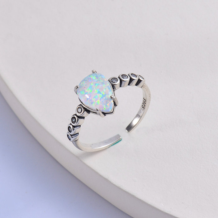 Pedra de opala redonda colorida na moda na moda 925 prata com anel de gota de água de zircão