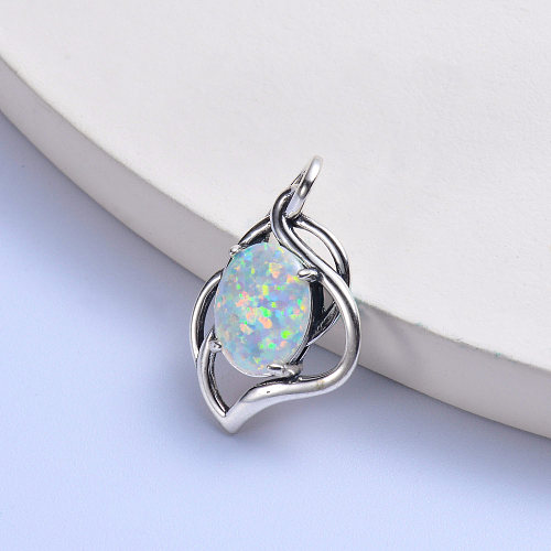 pendentif de signal d'amour en argent 925 à la mode avec une grande pierre d'opale ovale blanche