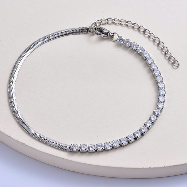 Cadena de serpiente asimétrica de acero inoxidable 316L con pulsera redonda de cristal para mujer.