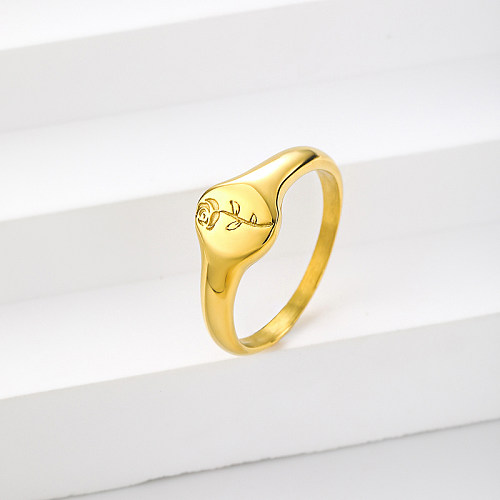anillo clásico de acero inoxidable chapado en oro para boda