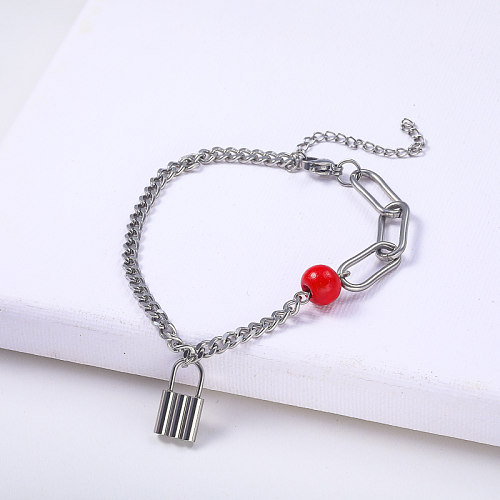 Novos designs pingente de bloqueio de aço inoxidável com pulseira de contas vermelhas para mulheres