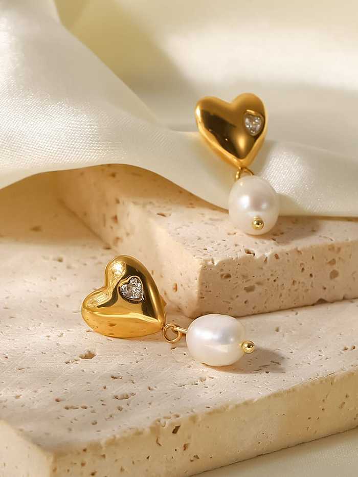 Stainless steel Freshwater Pearl Heart Trend Earring