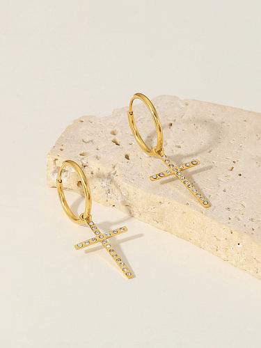 Boucles d'oreilles Vintage Huggie en acier inoxydable avec zircon cubique et croix