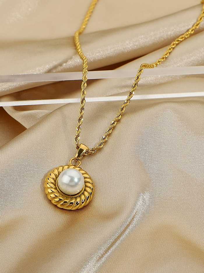Stainless steel Freshwater Pearl White Flower Trend Necklace