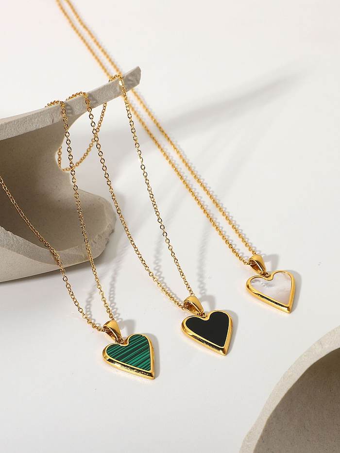 Trend-Halskette mit grünem Herz aus Edelstahl