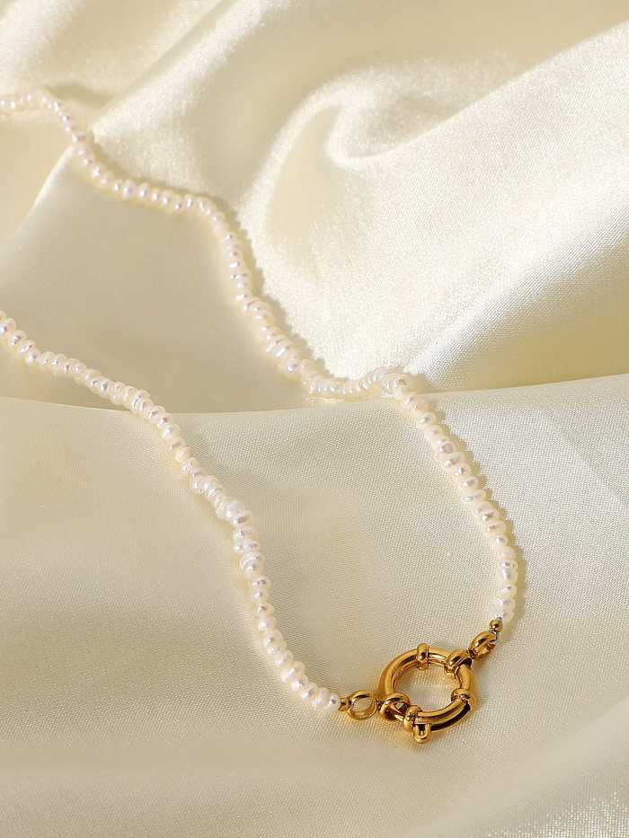 Collier de perles rondes tendance en acier inoxydable avec perles d'eau douce