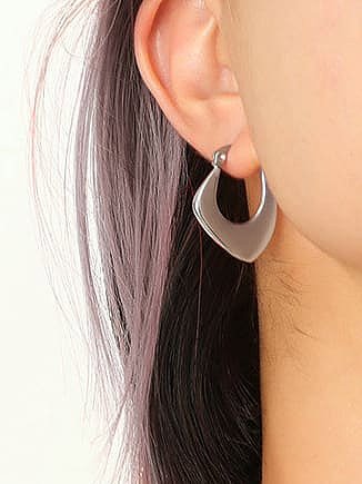 Stainless steel Smooth Geometric Minimalist Huggie Earring