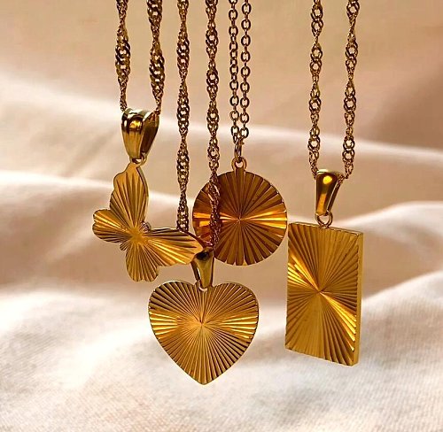 collier en acier inoxydable plaqué 18 carats papillon en forme de coeur rond de mode
