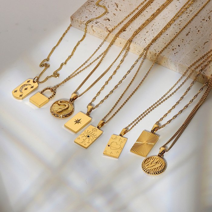 New 18K Gold Plated Stainless Steel Necklace Fashion Personality Necklace Square Tarot Stamp Pendant Necklace Ornament