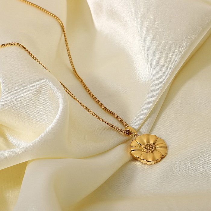 Europäische und amerikanische gleiche Halskette Edelstahl 18 Karat Gold Dreidimensionale Blumen-Anhänger-Halskette