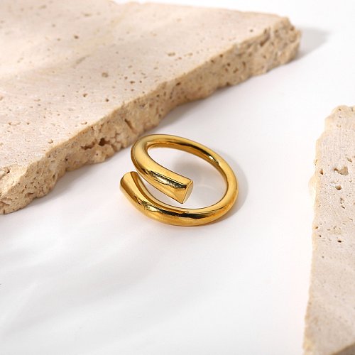 Europäische und amerikanische Ins Titan Stahl vergoldet Edelstahl Licht Luxus offener Zeigefinger Ring Damenmode Normcore Style Ring Paar Ringe