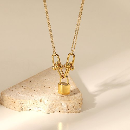 fashion stainless steel threedimensionalUshaped chain lock shape pendant necklace