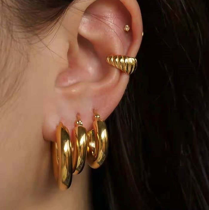 Retro-geometrische Edelstahl-Ohrringe, die Edelstahl-Ohrringe überziehen