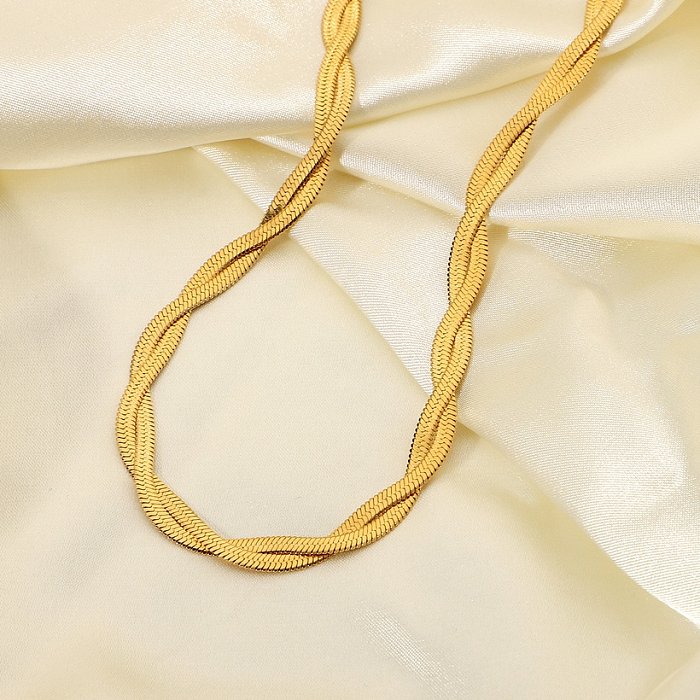 vente en gros bijoux simple croisé plat serpent chaîne en acier inoxydable collier bijoux