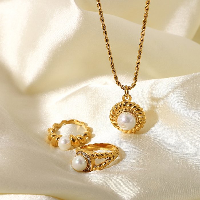 Collar de perlas con colgante de concha natural de croissant de acero inoxidable de oro de 18 quilates, joyería al por mayor