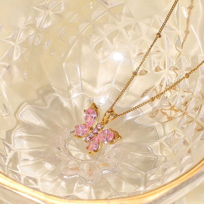 Novo colar de pingente em forma de borboleta de zircão rosa de aço inoxidável banhado a ouro 18K
