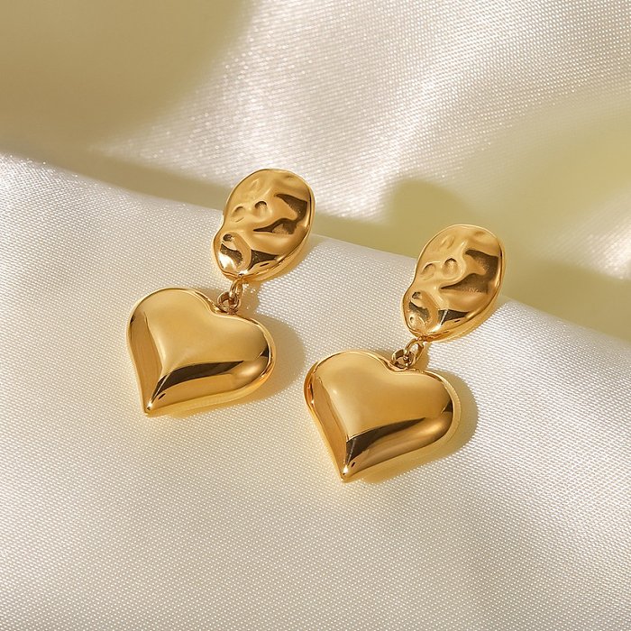 Boucles d'oreilles pendantes en acier inoxydable en forme de coeur à la mode Boucles d'oreilles en acier inoxydable plaqué or