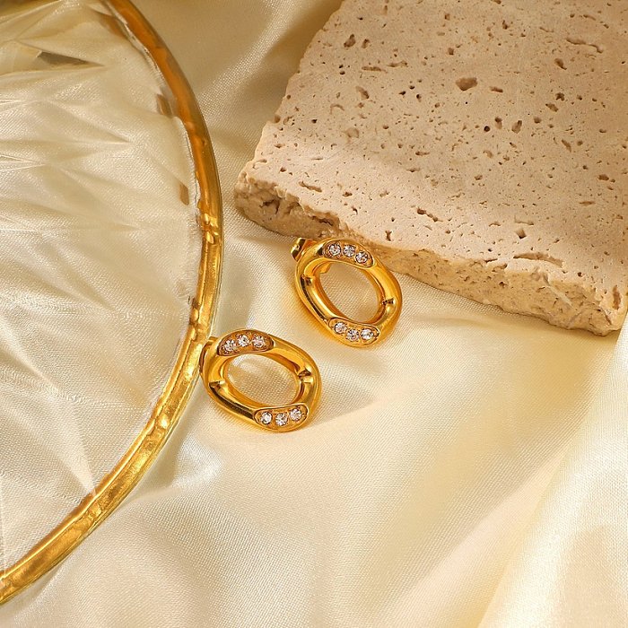 Europäische und amerikanische Ohrringe mit diamantbesetzter Edelstahl-Kettenschnalle aus 18 Karat Gold