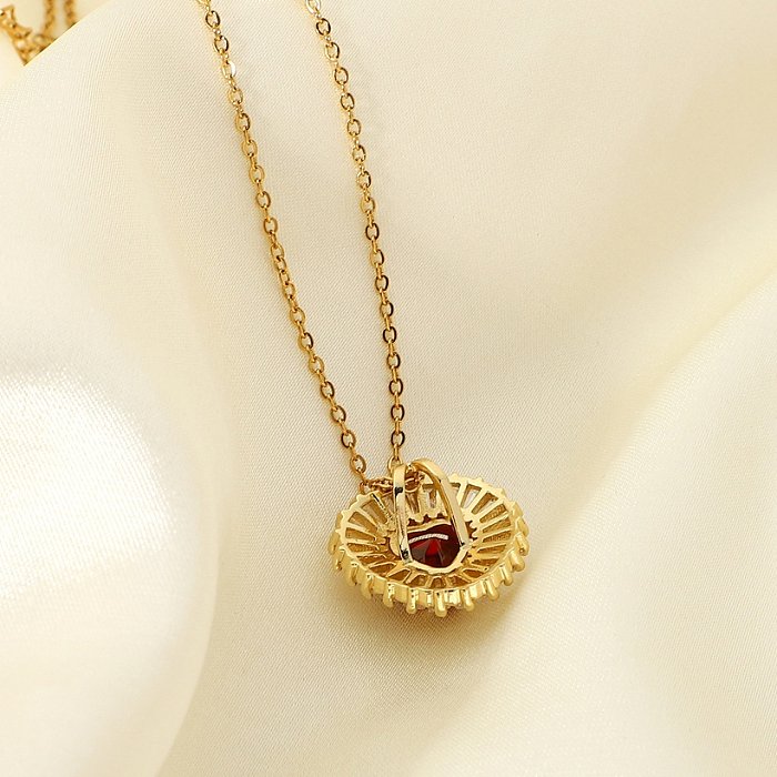European and American Ins Internet Celebrity Red Gem HeartShaped Pendant Shiny Zircon 18K Gold Stainless Steel HeartShaped Necklace for Women