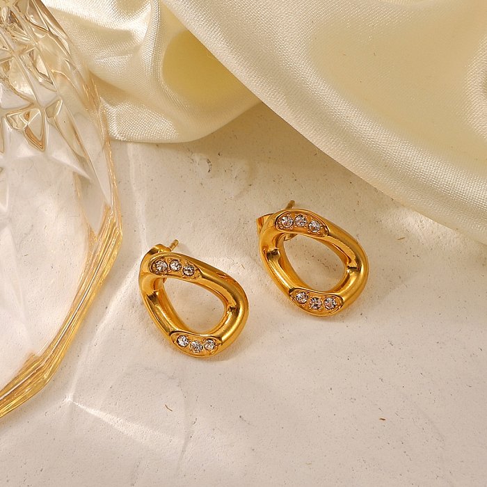 European and American 18k gold diamondstudded stainless steel chain buckle twisted earrings