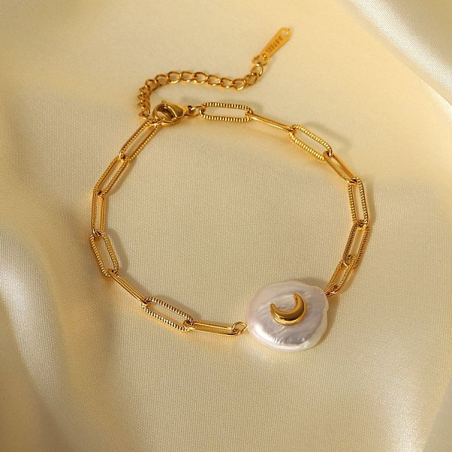 Corrente de fivela cruzada de pérola incrustada criativa crescente pulseira de aço inoxidável banhado a ouro 18K